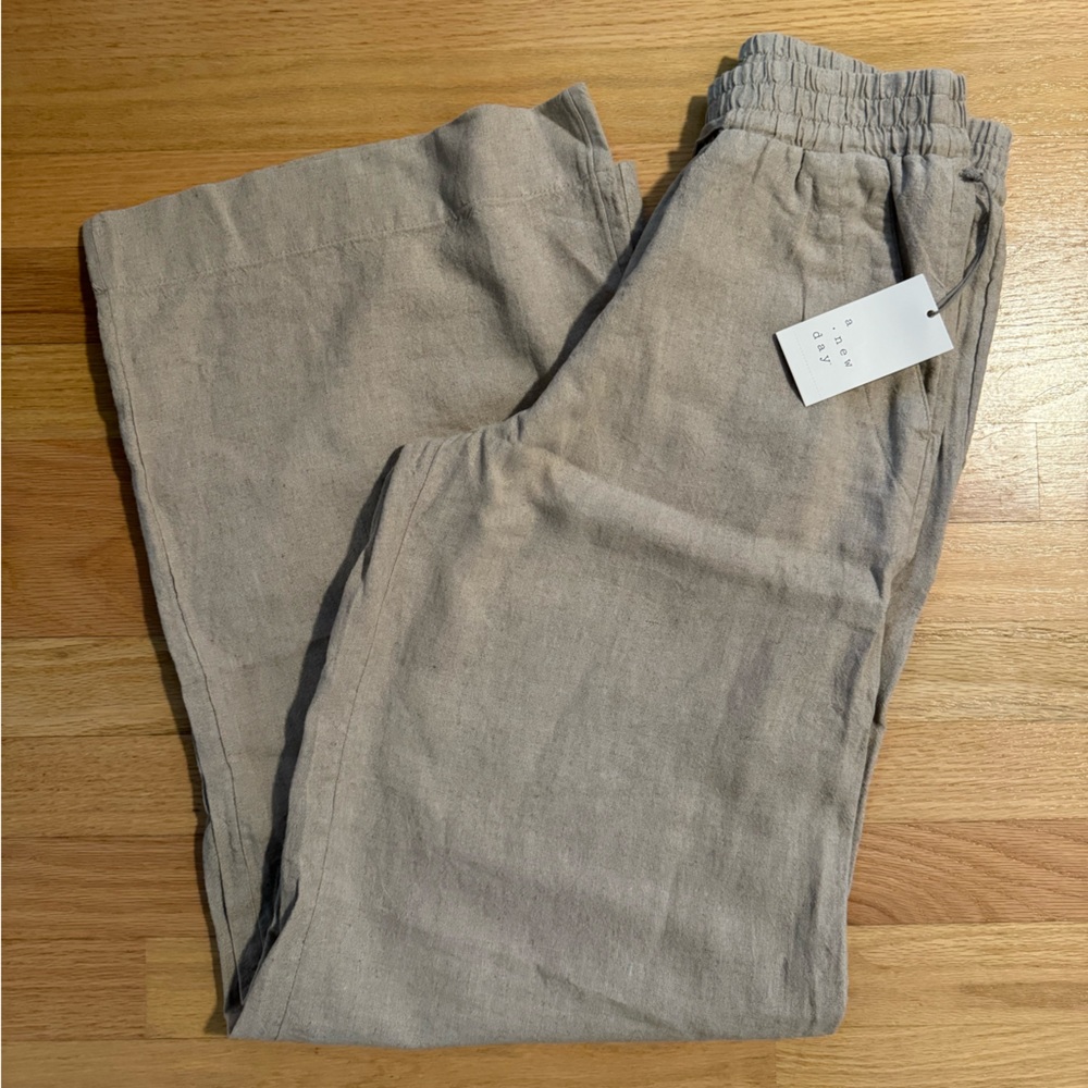 Wide leg pants